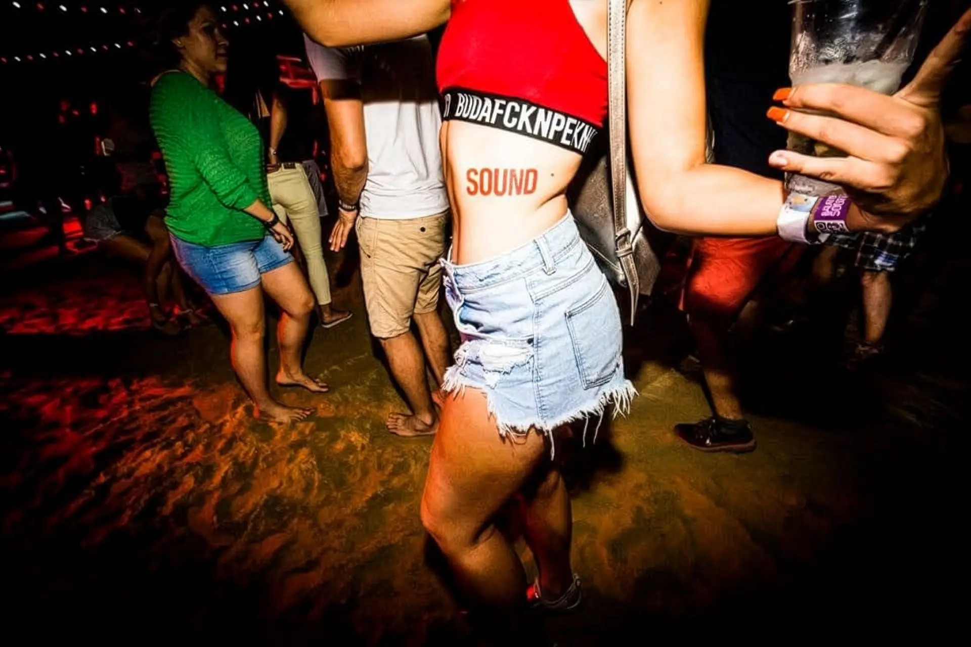 Fansside marketing tetoválás